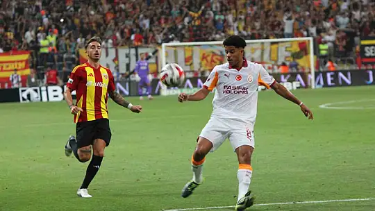 Trendyol Süper Lig: Kayserispor: 0 - Galatasaray: 1 (İlk yarı)