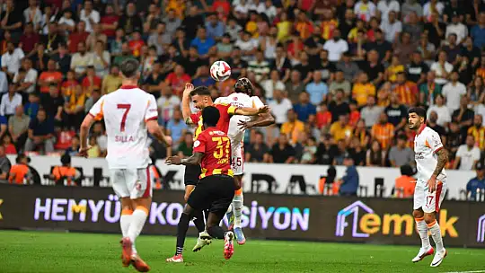 Trendyol Süper Lig: Kayserispor: 0 - Galatasaray: 1 (İlk yarı)