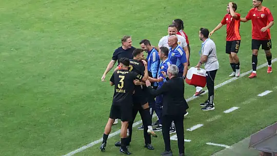 Trendyol Süper Lig: Kayserispor: 1 - Göztepe: 1 (Maç sonucu)