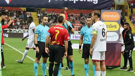 Trendyol Süper Lig: Kayserispor: 0 - Gençlerbirliği: 0 (Maç devam ediyor)