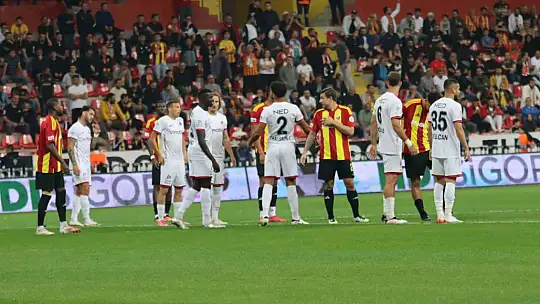 Trendyol Süper Lig: Kayserispor: 0 - Gençlerbirliği: 0 (Maç devam ediyor)