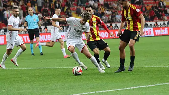 Trendyol Süper Lig: Kayserispor: 0 - Gençlerbirliği: 1 (İlk yarı)
