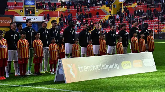 Trendyol Süper Lig: Kayserispor: 0 - Gaziantep FK: 0 (Maç devam ediyor)