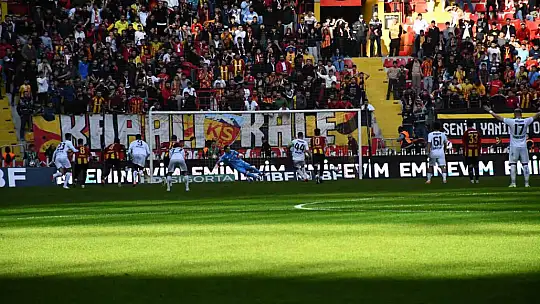 Trendyol Süper Lig: Kayserispor: 0 - Gaziantep FK: 2 (İlk yarı)