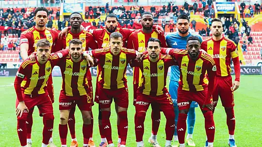 Trendyol Süper Lig: Kayserispor: 0 - RAMS Başakşehir: 1 (İlk yarı)