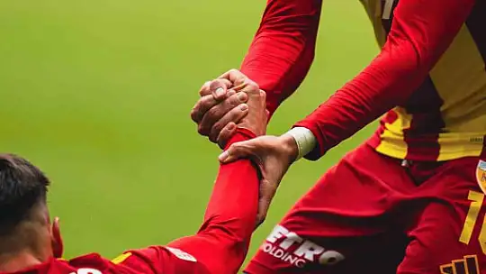 Trendyol Süper Lig: Kayserispor: 0 - RAMS Başakşehir: 3 (Maç sonucu)