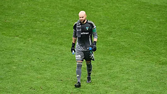 Trendyol Süper Lig: Kayserispor: 1 - Kocaelispor: 2 (Maç sonucu)