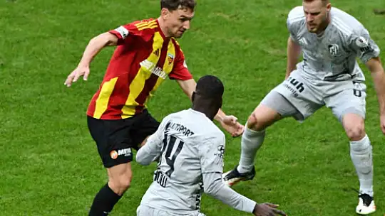 Trendyol Süper Lig: Kayserispor: 1 - Kocaelispor: 2 (Maç sonucu)