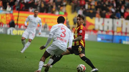Trendyol Süper Lig: Kayserispor: 0 - Antalyaspor: 0 (Maç devam ediyor)