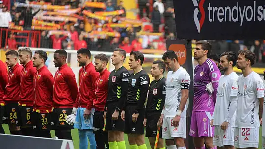 Trendyol Süper Lig: Kayserispor: 0 - Antalyaspor: 0 (Maç devam ediyor)