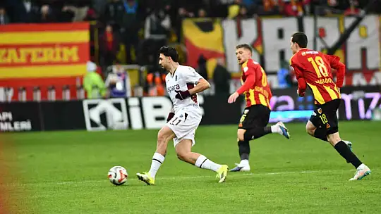 Trendyol Süper Lig: Kayserispor: 0 - Trabzonspor: 2 (İlk yarı)