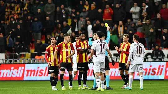 Trendyol Süper Lig: Kayserispor: 0 - Trabzonspor: 2 (İlk yarı)
