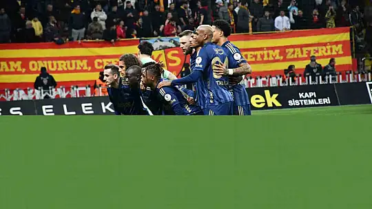 Trendyol Süper Lig: Kayserispor: 0 - Fenerbahçe: 0 (Maç devam ediyor)