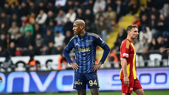 Trendyol Süper Lig: Kayserispor: 0 - Fenerbahçe: 1 (İlk yarı)