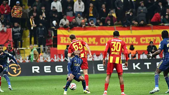 Trendyol Süper Lig: Kayserispor: 0 - Fenerbahçe: 1 (İlk yarı)
