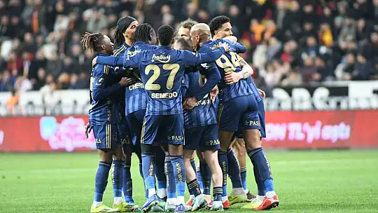 Trendyol Süper Lig: Kayserispor: 0 - Fenerbahçe: 1 (İlk yarı)
