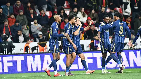 Trendyol Süper Lig: Kayserispor: 0 - Fenerbahçe: 4 (Maç sonucu)