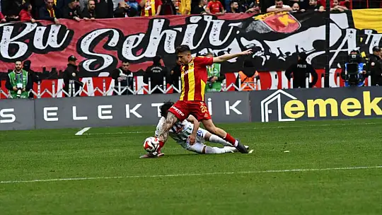Trendyol Süper Lig: Kayserispor: 0 - Çaykur Rizespor: 0 (İlk yarı)