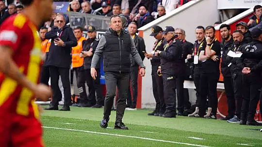 Trendyol Süper Lig: Kayserispor: 0 - Çaykur Rizespor: 0 (İlk yarı)