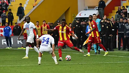 Trendyol Süper Lig: Kayserispor: 2 - Çaykur Rizespor: 0 (Maç sonucu)