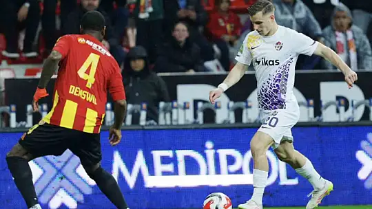Trendyol Süper Lig: Kayserispor: 0 - Eyüpspor: 1 (İlk yarı)