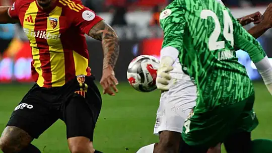 Trendyol Süper Lig: Kayserispor: 0 - Eyüpspor: 1 (İlk yarı)