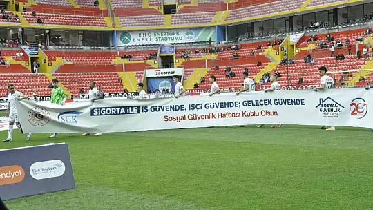 Trendyol Süper Lig: Kayserispor: 0 - Konyaspor: 0 (İlk yarı)