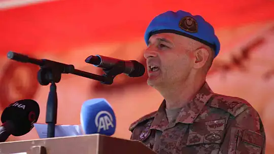 Türk Kara Kuvvetleri'nin kuruluşunun 2235'inci yıldönümü gösterileri nefes kesti