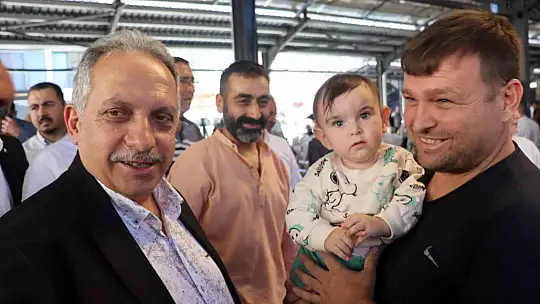 Türkiye'nin en büyük antika fuarı Talas'ta açıldı