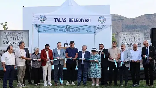 Türkiye'nin en büyük antika fuarı Talas'ta açıldı