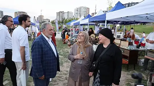 Türkiye'nin en büyük antika fuarı Talas'ta açıldı