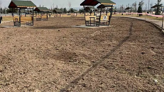 Türkiye'nin en büyük millet bahçesinde bahar hazırlıkları başladı