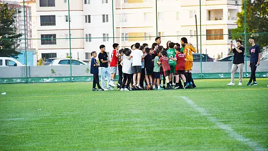 U13 Liginde şampiyon Fatih Yurt SK oldu