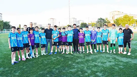 U13 Liginde şampiyon Fatih Yurt SK oldu