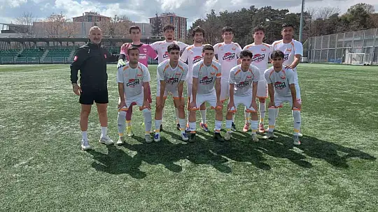 U19 Gelişim Ligi 8. Grup: Talas Belediyespor: 2 - Adanaspor: 1