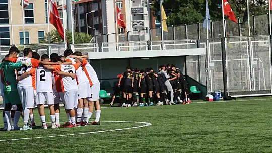 U19 Gelişim Ligi: Talas Belediyespor: 2 - Suvermez Kapadokyaspor: 2