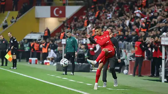 UEFA Uluslar B Ligi: Türkiye: 0 - Galler: 0 (Maç devam ediyor)