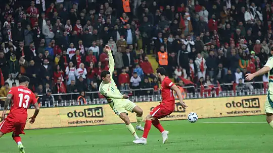 UEFA Uluslar Ligi: Türkiye: 0 - Galler: 0 (İlk yarı)