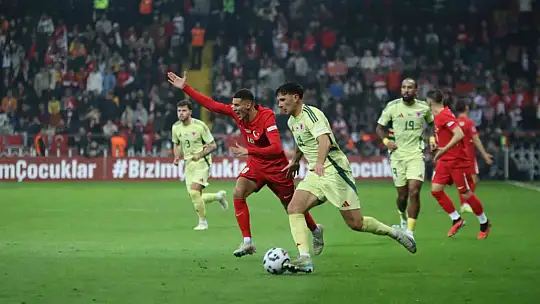 UEFA Uluslar Ligi: Türkiye: 0 - Galler: 0 (İlk yarı)