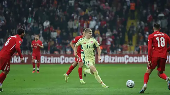 UEFA Uluslar Ligi: Türkiye: 0 - Galler: 0 (İlk yarı)