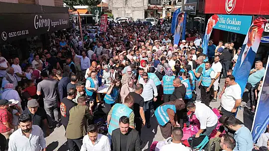 Ülkü Ocakları Kayseri İl Başkanlığı'ndan 5 bin öğrenciye kırtasiye desteği