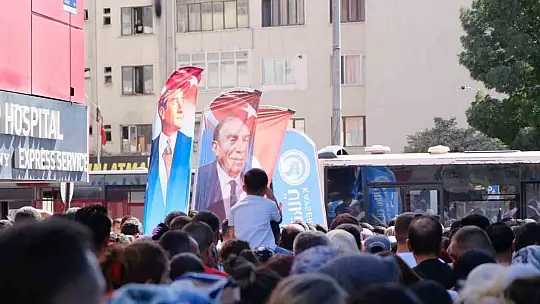 Ülkü Ocakları Kayseri İl Başkanlığı'ndan 5 bin öğrenciye kırtasiye desteği