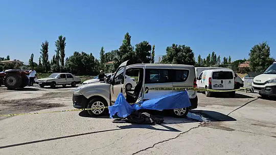 Umay bebeğin acı ölümü: Akrabasının kullandığı aracın altında kaldı