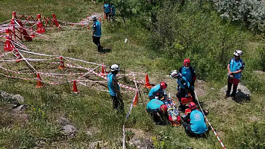 UMKE'den gerçeğini aratmayan tatbikat