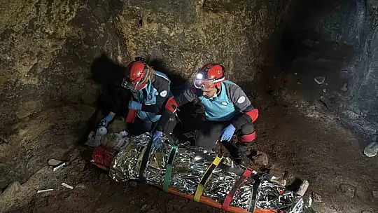 UMKE personeli Koramaz Vadisi'nde zorlu eğitim kampını başarıyla tamamladı