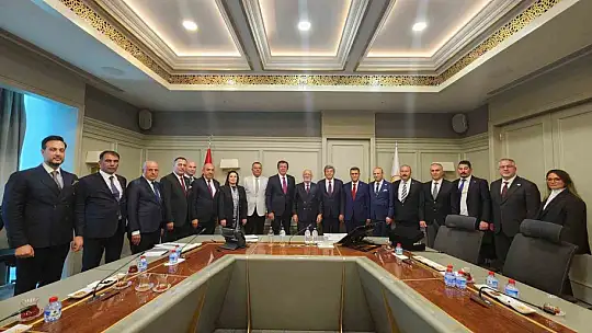 UND yönetiminden Ankara'da dev lojistik çıkarması