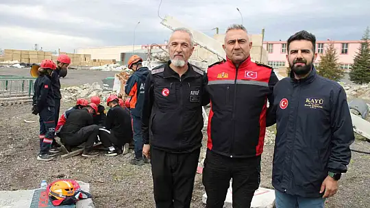 Üniversite öğrencileri, Kıbrıs'ta yapılacak Arama Kurtarma Oyunları'na hazırlanıyor