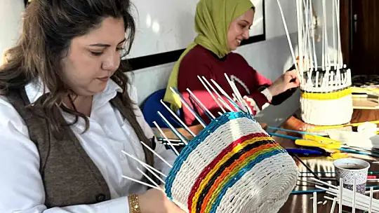 Unutulmaya yüz tutmuş sepet örücülüğü Hacılar'da canlanacak
