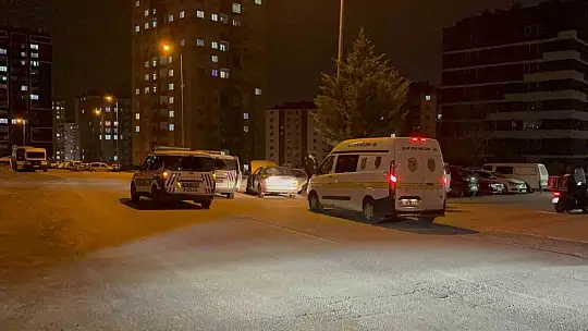 Uygulamada görevli polise çarpıp kaçtılar: 4 gözaltı