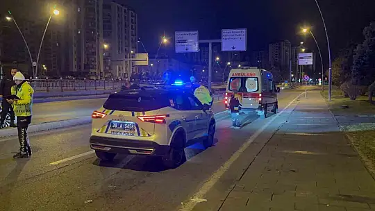 Uygulamadan polise çarpıp kaçtı, şüphelinin aracı 1 kilometre uzaklıkta park halinde bulundu